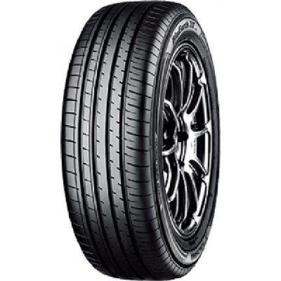 Yokohama Bluearth-XT AE61 225/50R18 95V